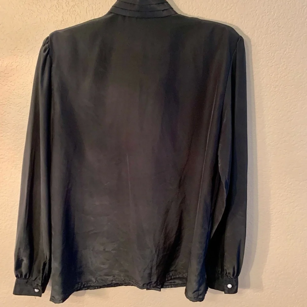 Vintage Blouse Size 8 Susan Hutton Black Satin White Buttons Long Sleeve Classy - Picture 6 of 16